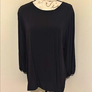 Croft and Barrow Elegant Black Women's Top large NWOT